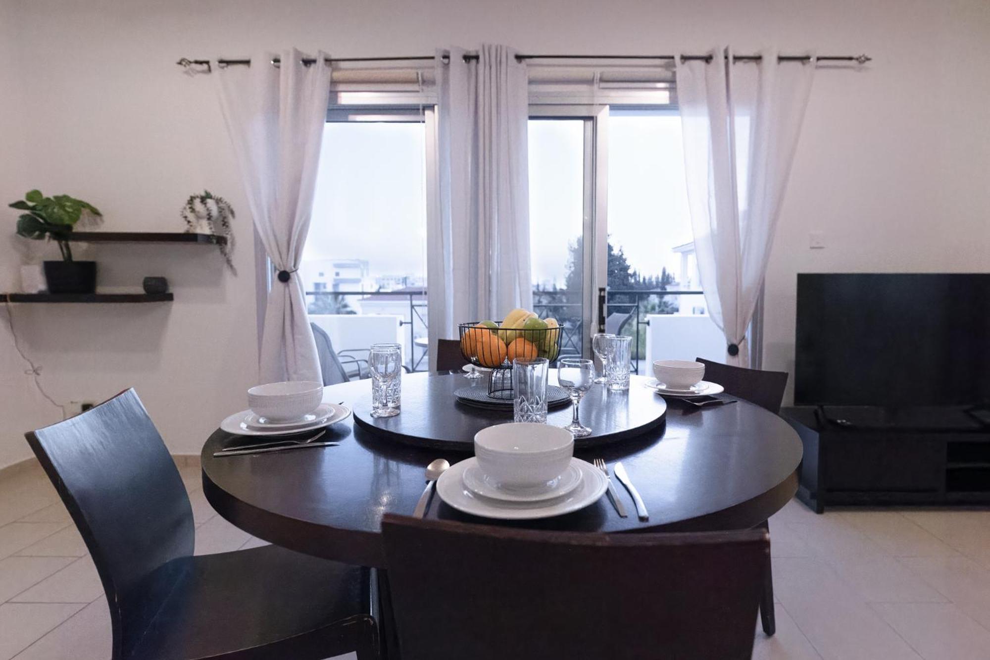 Nefeli Blue-Horizon 2B, Pool, Suites, Big Balconies Пафос Экстерьер фото