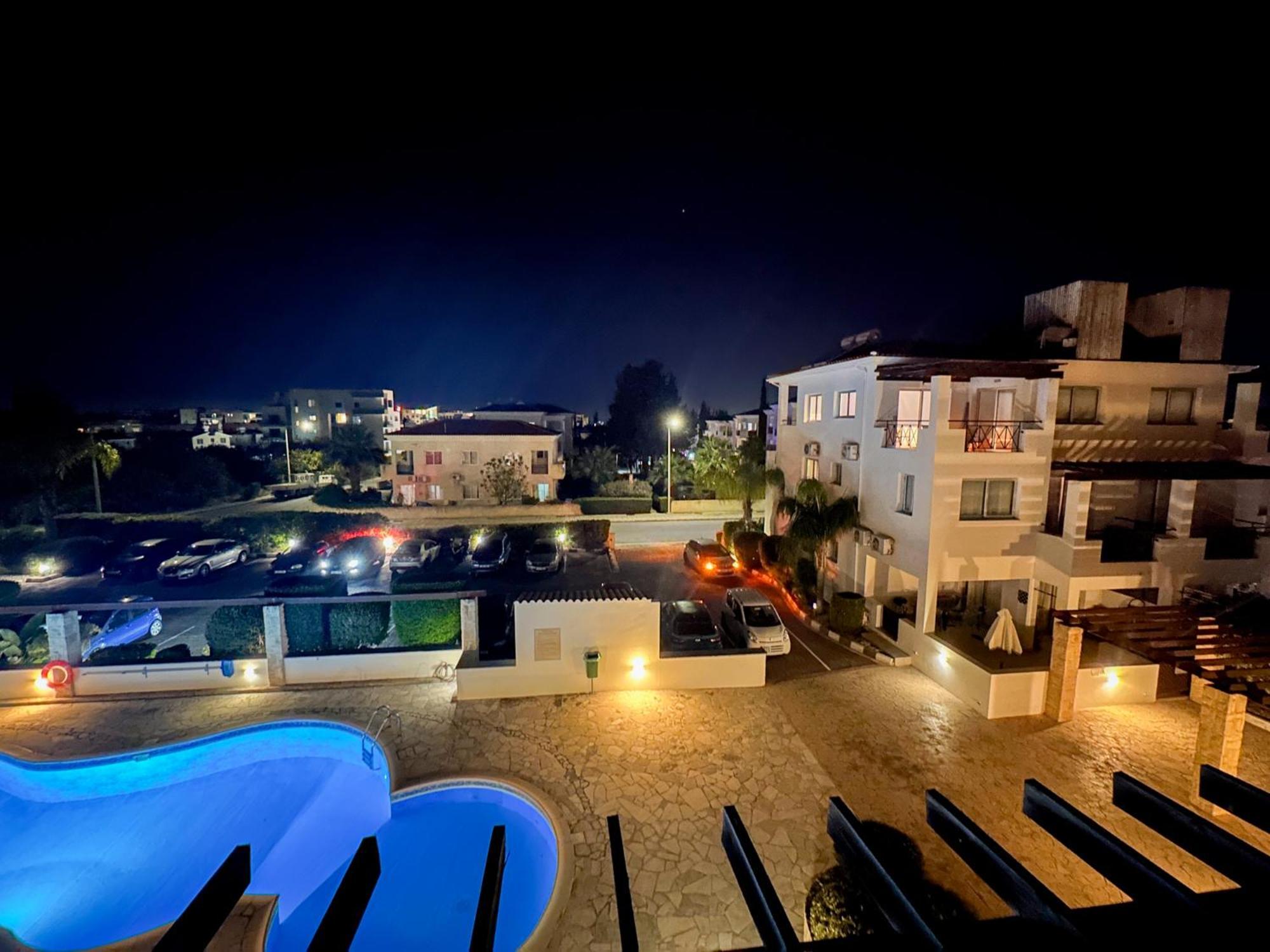Nefeli Blue-Horizon 2B, Pool, Suites, Big Balconies Пафос Экстерьер фото